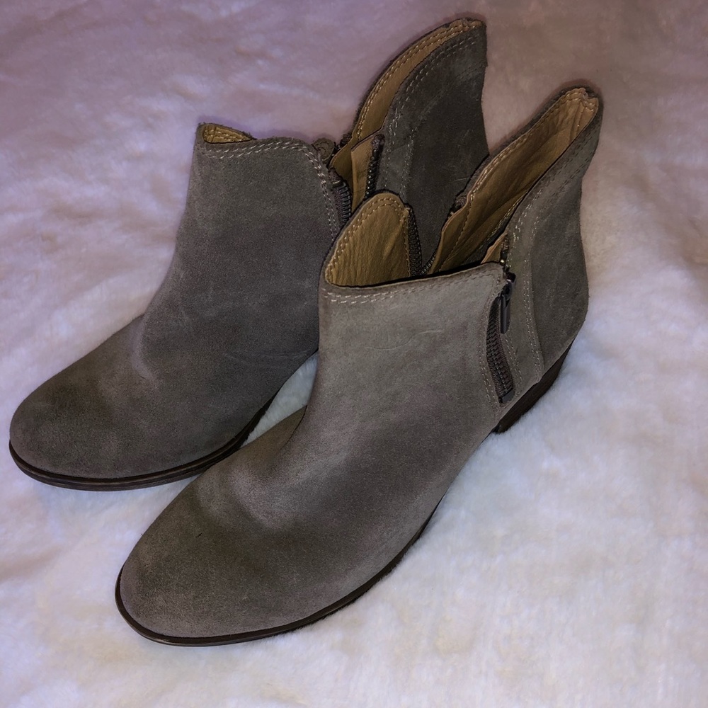 Lucky brand taupe booties